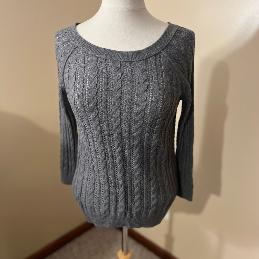 AE Outfitters Gray Lightweight Cable Knit Sweater Sz S